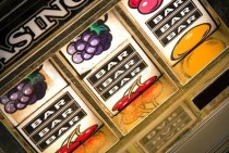 PG电玩夜醉佳人古风夜宴视觉与节奏体验解析